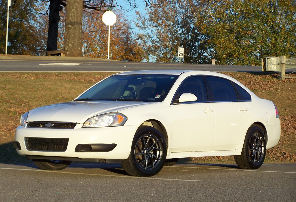 2016 Chevrolet Impala Limited Police Sedan's photo