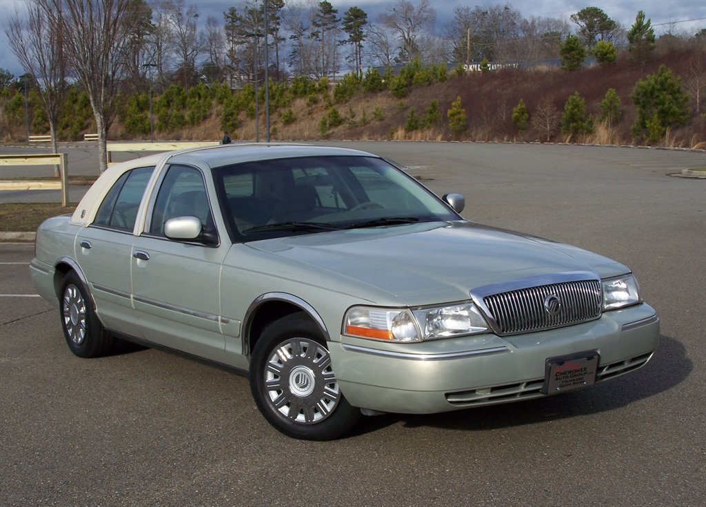 2004 Mercury Grand Marquis