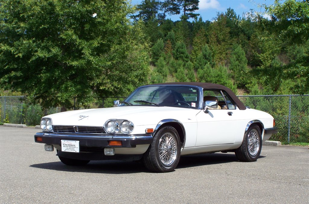 1989 Jaguar XJS's photo