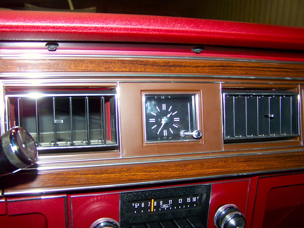 1981 Ford LTD - Photo 84