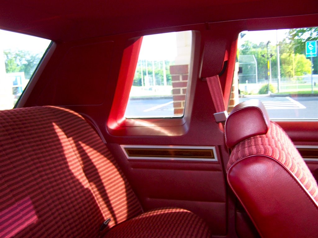 1981 Ford LTD - Photo 108