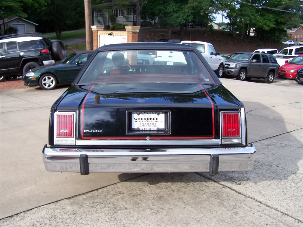 1981 Ford LTD - Photo 15