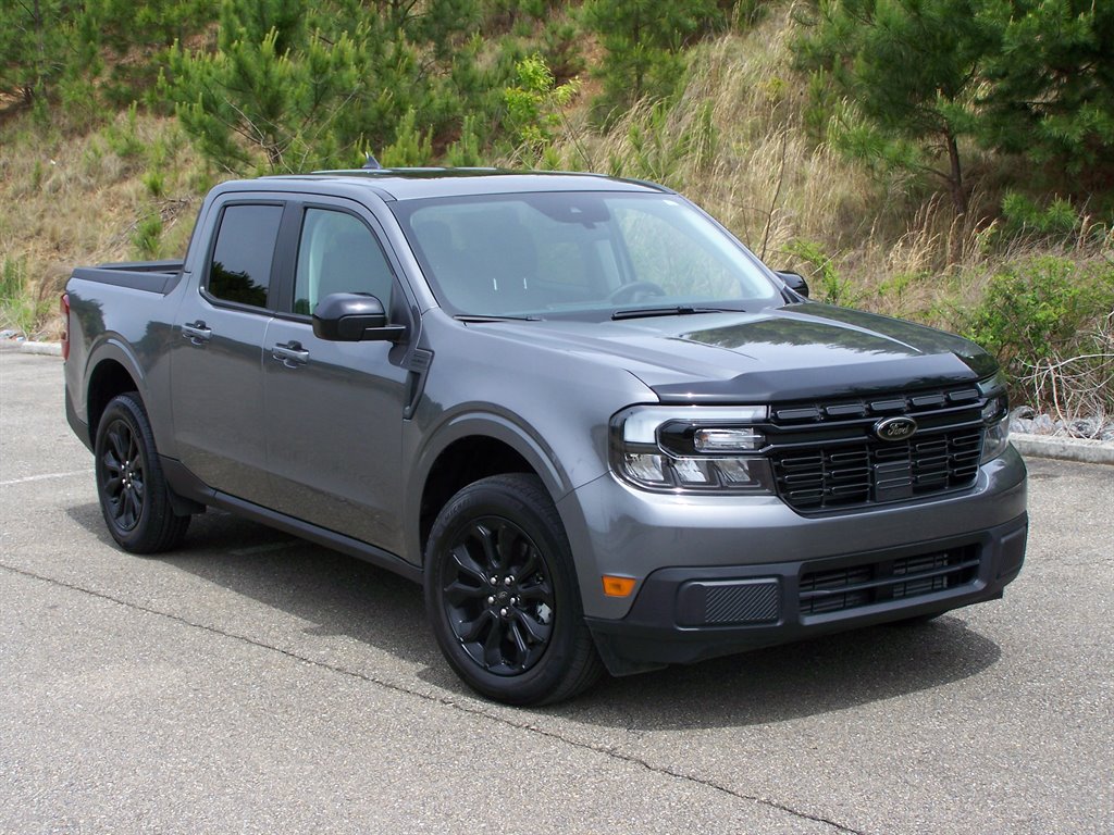 2023 Ford Maverick Lariat